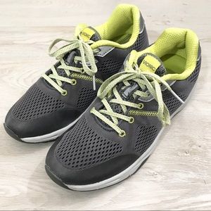 Vionic 335 Emerald 9030 Womens Sneakers - Size 7